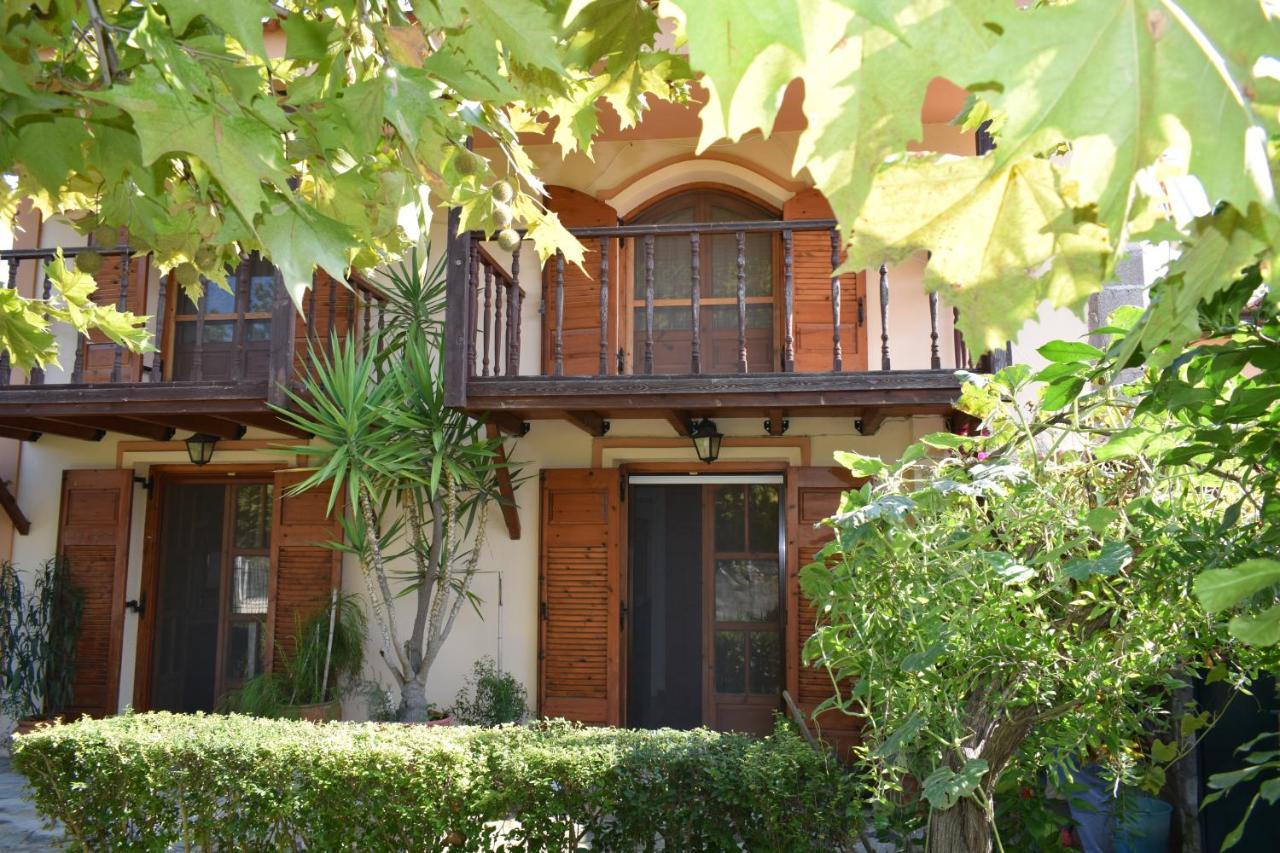 Family Villa Kalypso Oreu Exterior foto