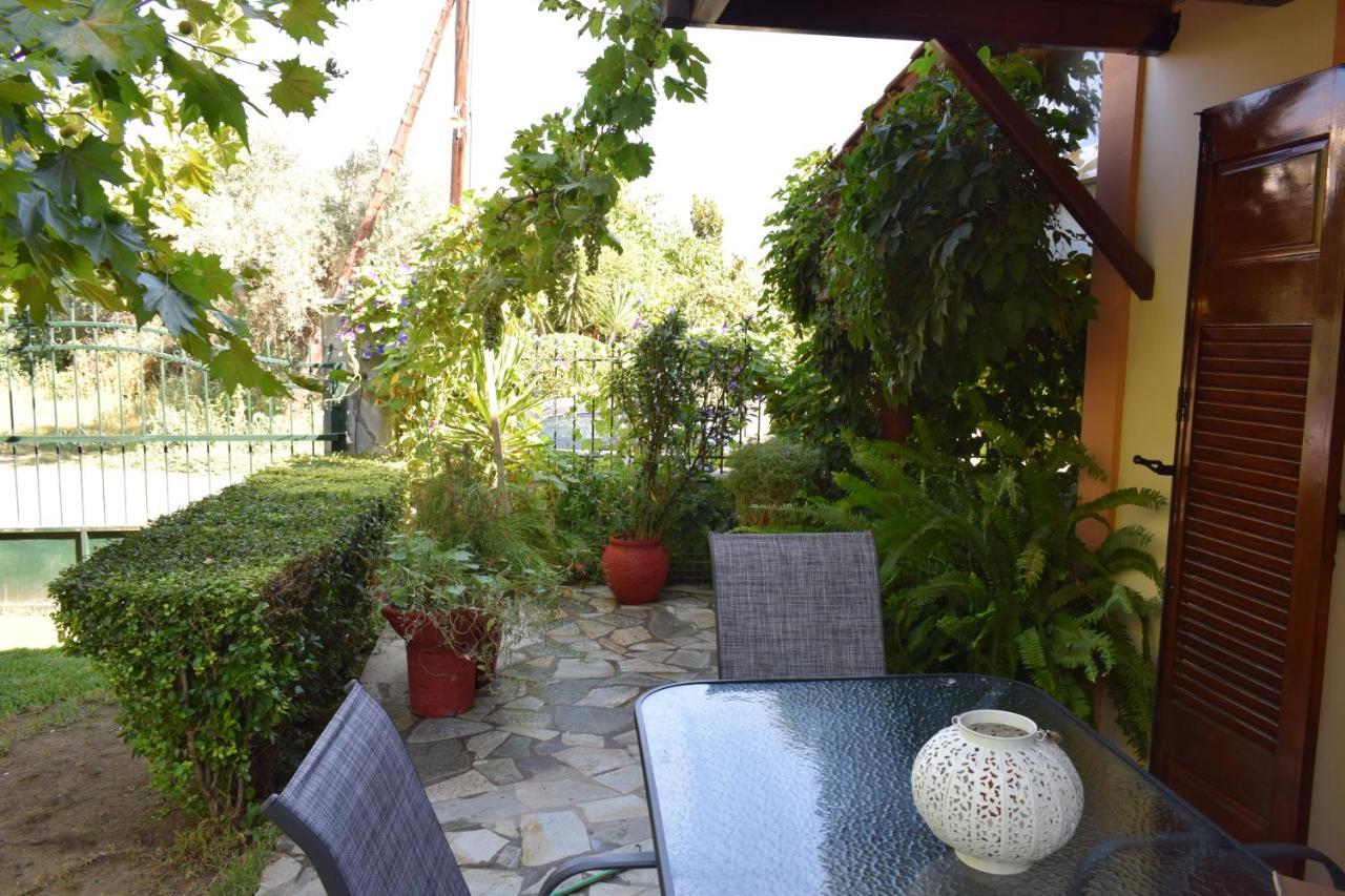 Family Villa Kalypso Oreu Exterior foto